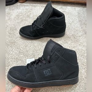 Men’s DC Skate Shoes size US 11